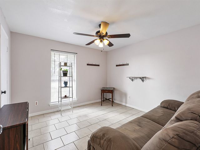 824 Brookhaven Drive, Royse City, TX 75189