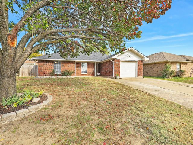 824 Brookhaven Drive, Royse City, TX 75189