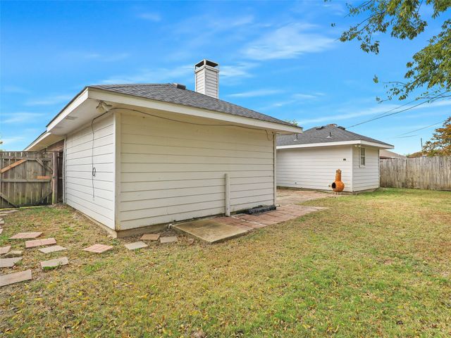 824 Brookhaven Drive, Royse City, TX 75189