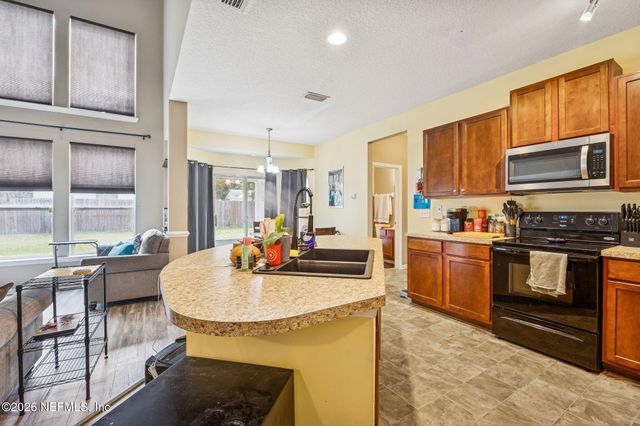 6315 TRIMPE Lane, Jacksonville, FL 32222