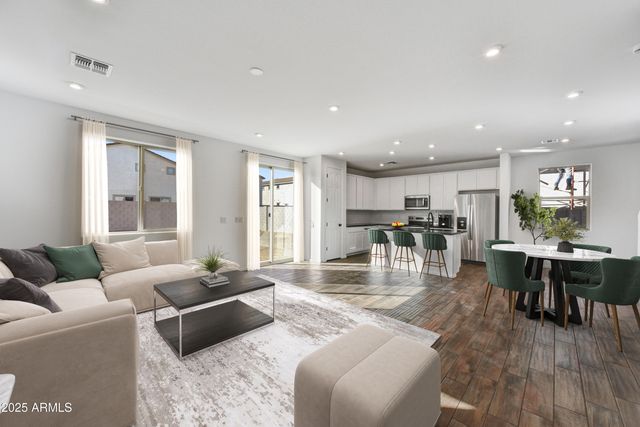 7423 W CAVALIER Drive, Glendale, AZ 85303