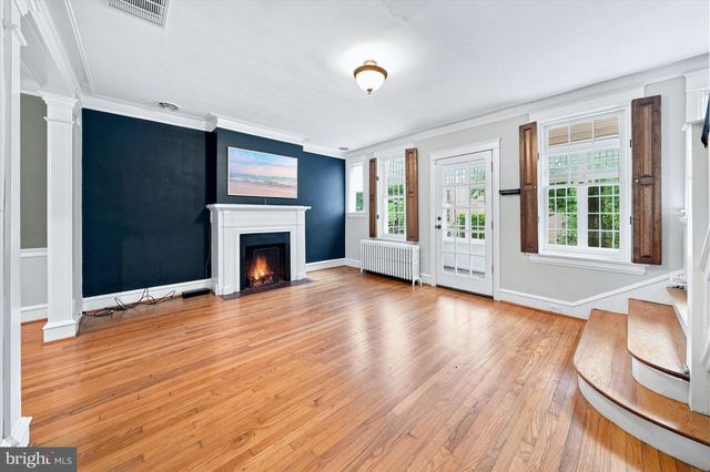 1212 SHALLCROSS AVE, Wilmington, DE 19806
