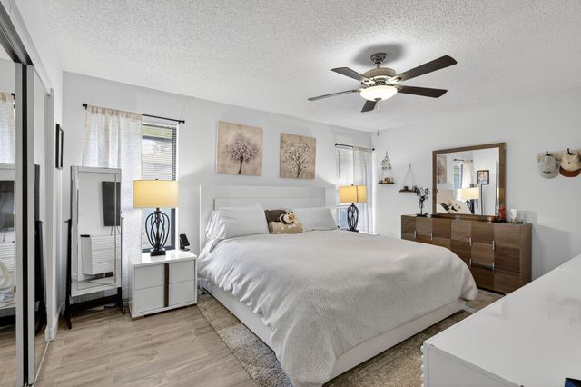 235 SW 29th Avenue, Delray Beach, FL 33445