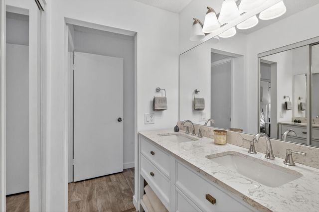 235 SW 29th Avenue, Delray Beach, FL 33445