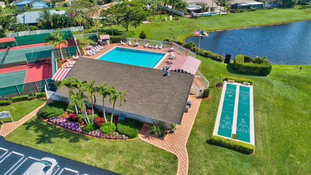 235 SW 29th Avenue, Delray Beach, FL 33445