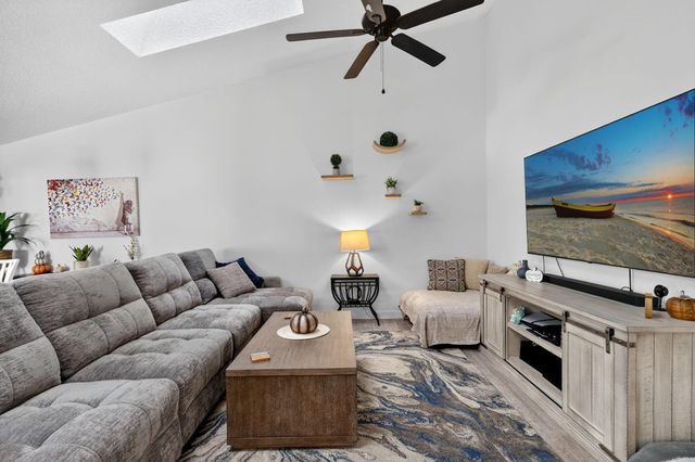 235 SW 29th Avenue, Delray Beach, FL 33445