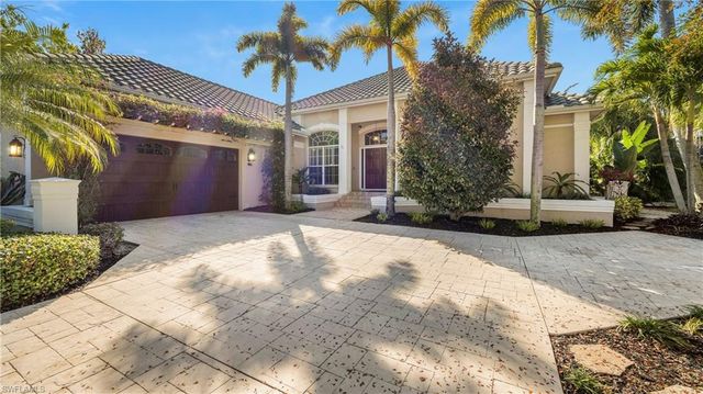 8558 S Lake CIR, Fort Myers, FL 33908