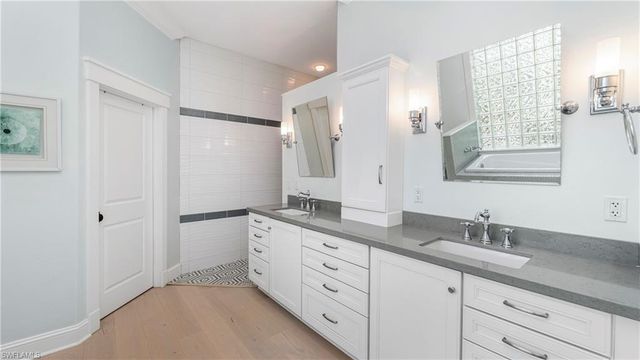 8558 S Lake CIR, Fort Myers, FL 33908