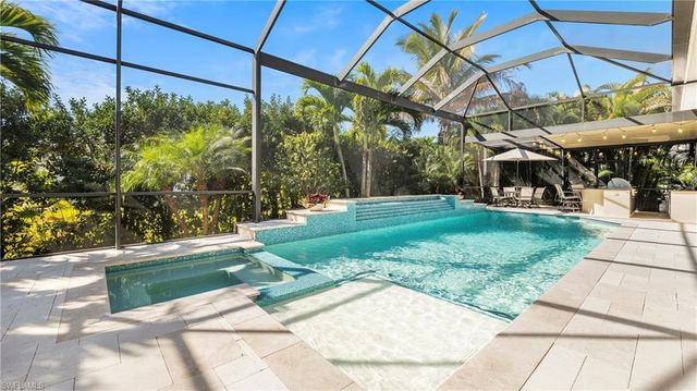 8558 S Lake CIR, Fort Myers, FL 33908