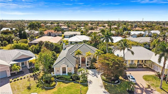 8558 S Lake CIR, Fort Myers, FL 33908