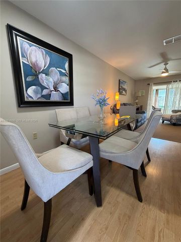 1832 Sunny Drive d-32, Bradenton, FL 34207