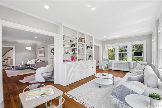337 Heathcote Road, Scarsdale, NY 10583