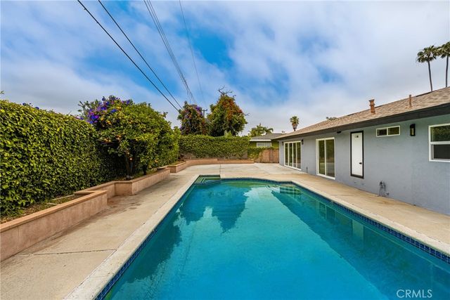 2932 Pemba Drive, Costa Mesa, CA 92626