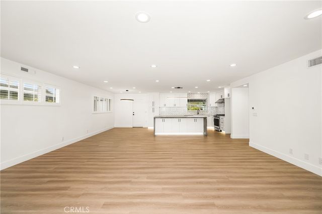 2932 Pemba Drive, Costa Mesa, CA 92626