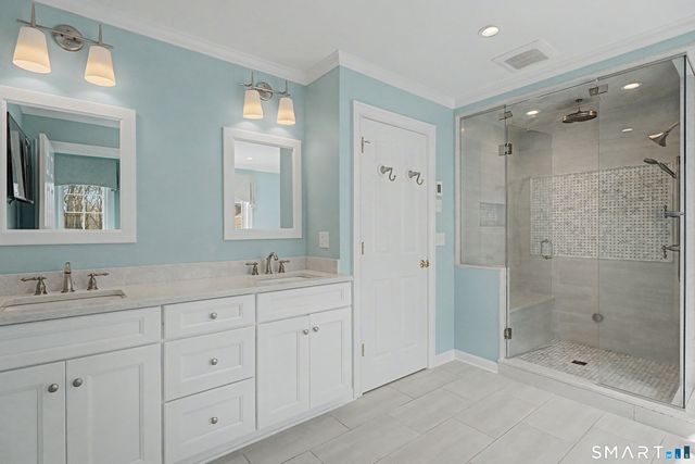 7 Caleb Court, Guilford, CT 06437