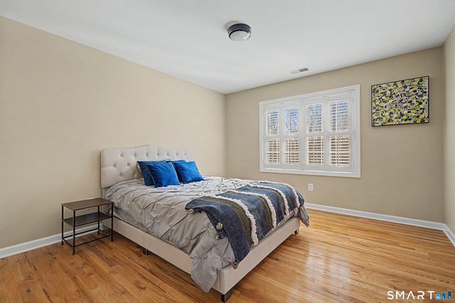 7 Caleb Court, Guilford, CT 06437
