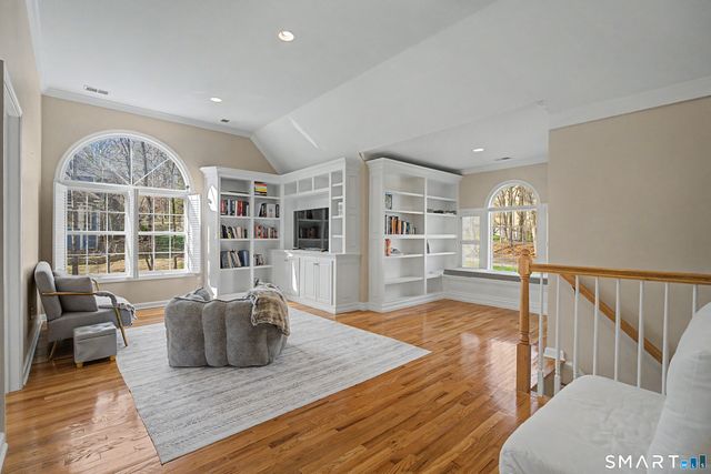 7 Caleb Court, Guilford, CT 06437
