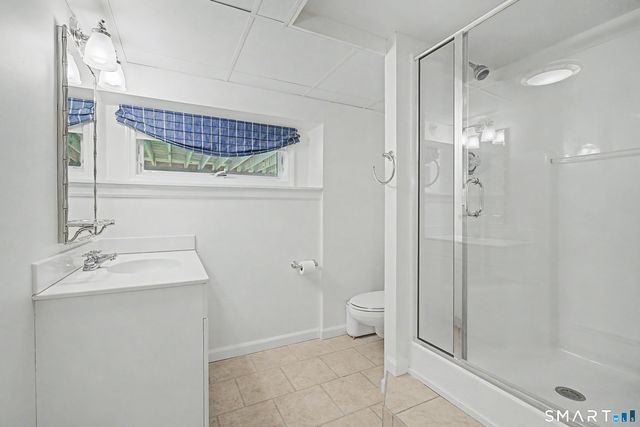 7 Caleb Court, Guilford, CT 06437