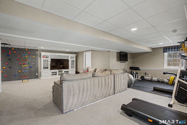 7 Caleb Court, Guilford, CT 06437
