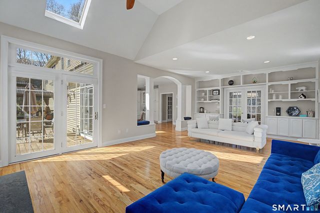 7 Caleb Court, Guilford, CT 06437