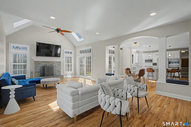 7 Caleb Court, Guilford, CT 06437