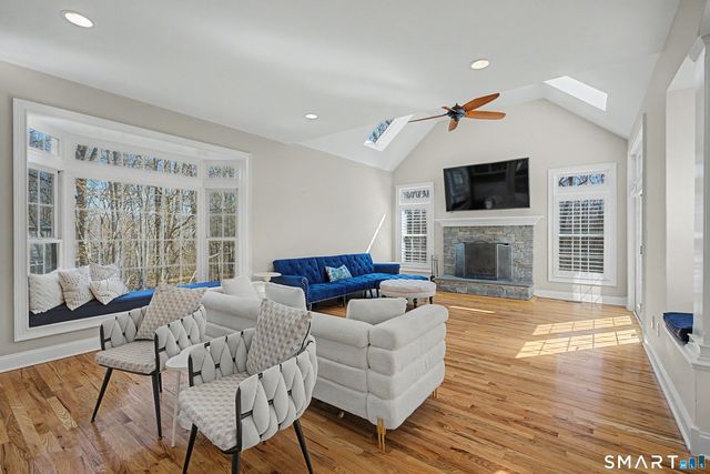 7 Caleb Court, Guilford, CT 06437