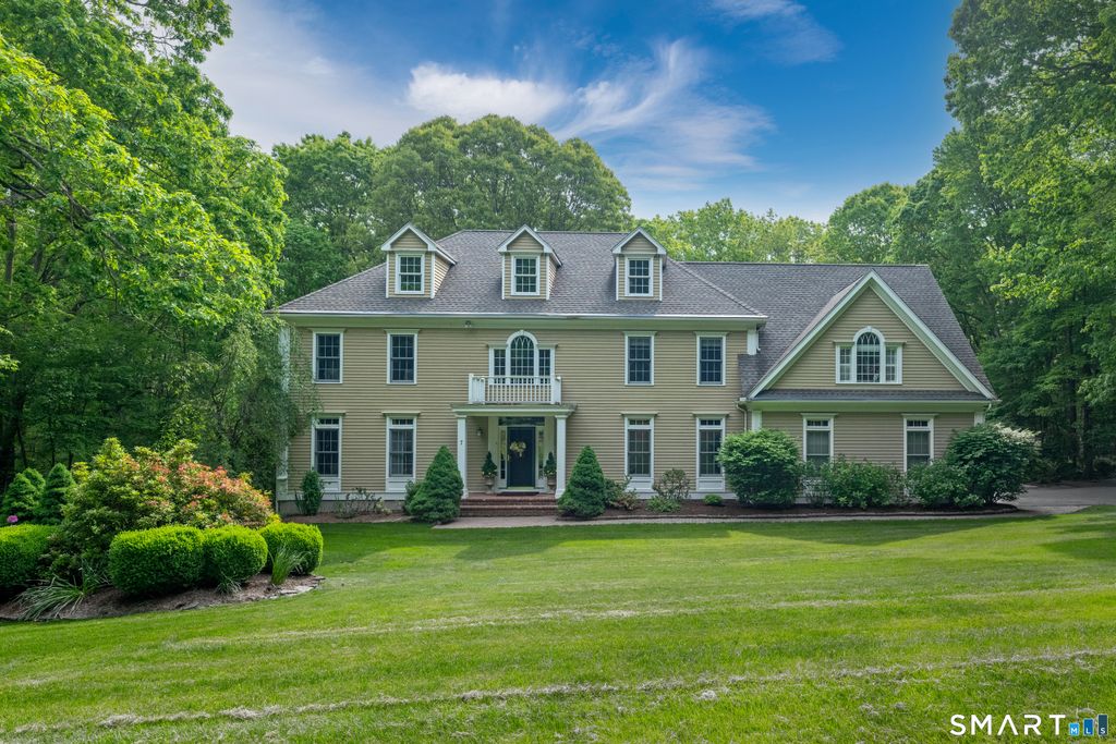 7 Caleb Court, Guilford, CT 06437