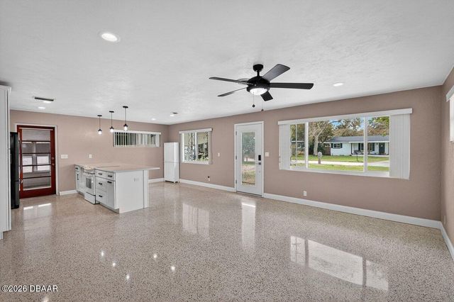 457 Mcintosh Road, Ormond Beach, FL 32174