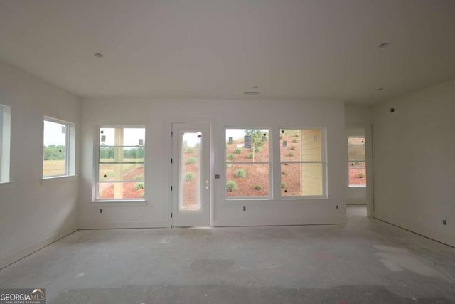 1335 Autumn Lake Drive, Gainesville, GA 30504