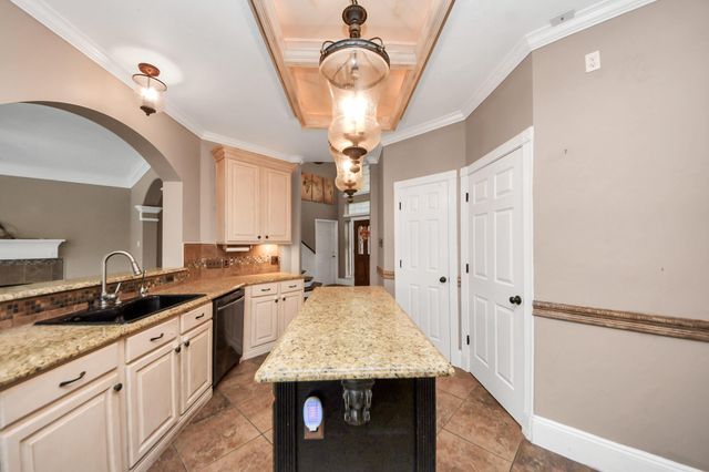 3613 Pine Valley Drive, Pearland, TX 77581