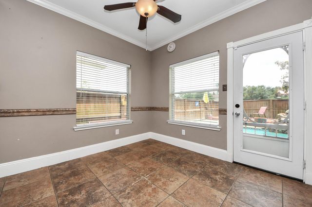 3613 Pine Valley Drive, Pearland, TX 77581