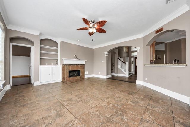 3613 Pine Valley Drive, Pearland, TX 77581