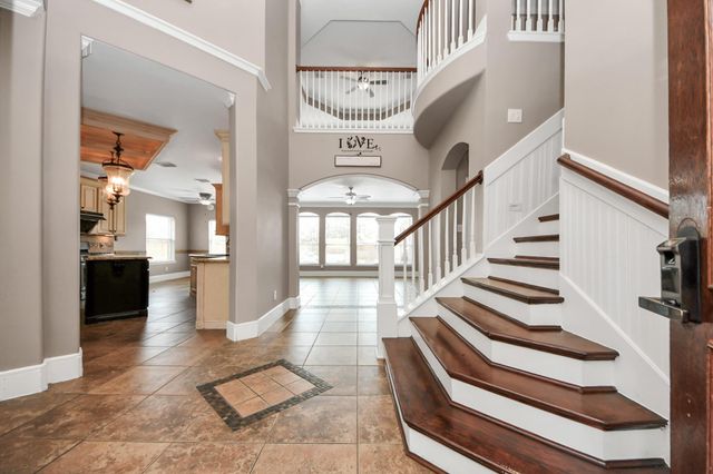 3613 Pine Valley Drive, Pearland, TX 77581