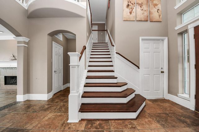 3613 Pine Valley Drive, Pearland, TX 77581