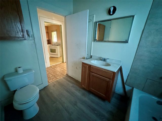 707 W Brooklyn Avenue, Dallas, TX 75208