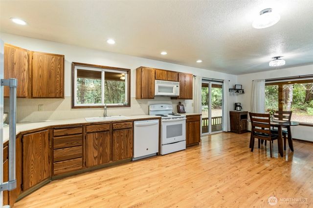 209 Alpha Way, Onalaska, WA 98570