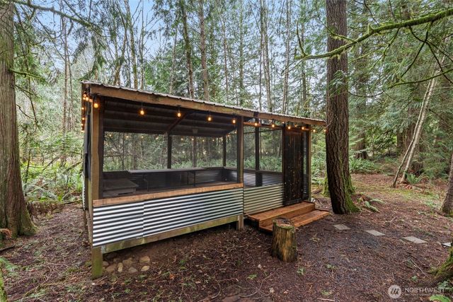 209 Alpha Way, Onalaska, WA 98570