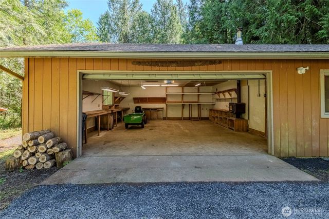 209 Alpha Way, Onalaska, WA 98570