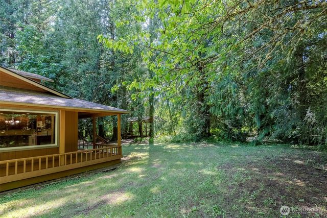 209 Alpha Way, Onalaska, WA 98570