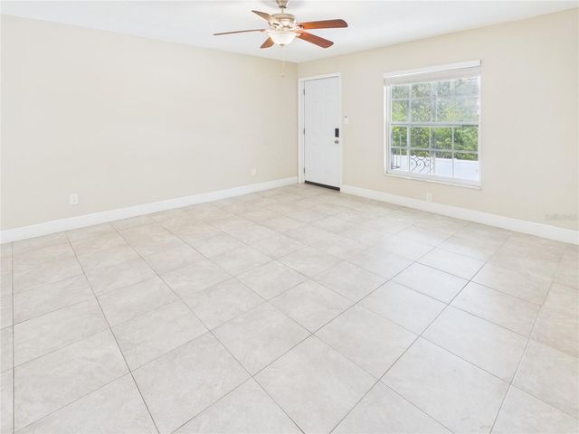 2800 E 113TH AVENUE 213, Tampa, FL 33612