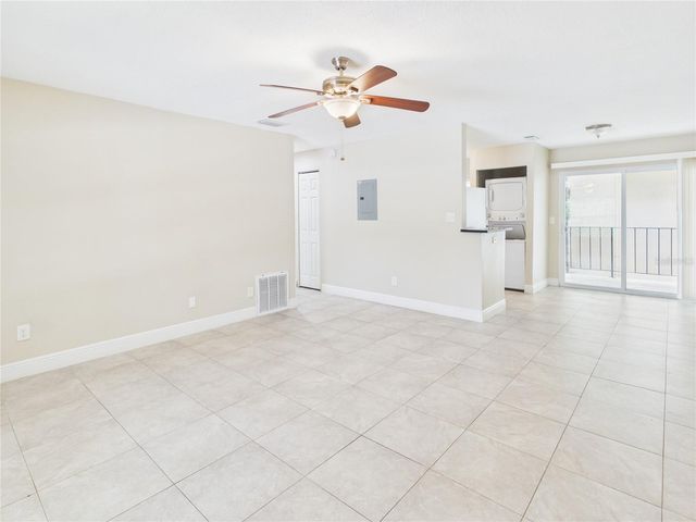 2800 E 113TH AVENUE 213, Tampa, FL 33612