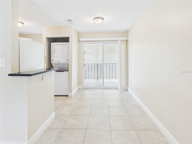 2800 E 113TH AVENUE 213, Tampa, FL 33612