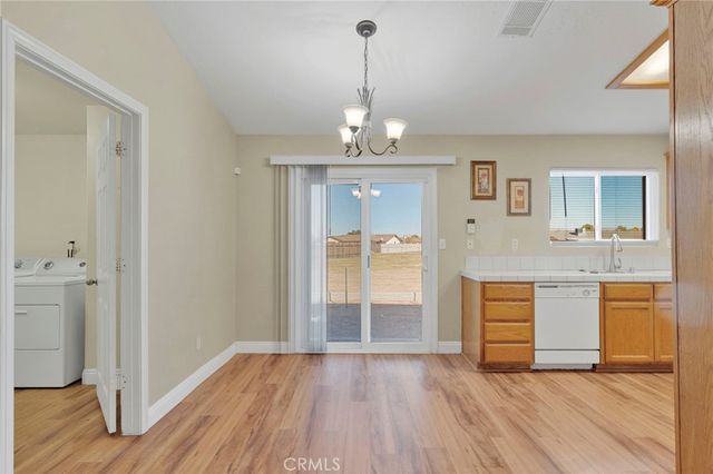 22186 Pahute, Apple Valley, CA 92308