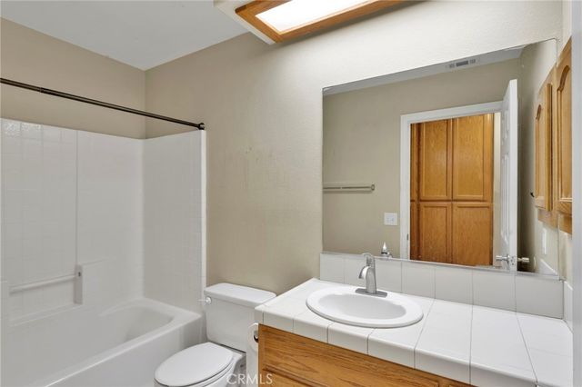 22186 Pahute, Apple Valley, CA 92308