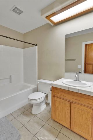 22186 Pahute, Apple Valley, CA 92308