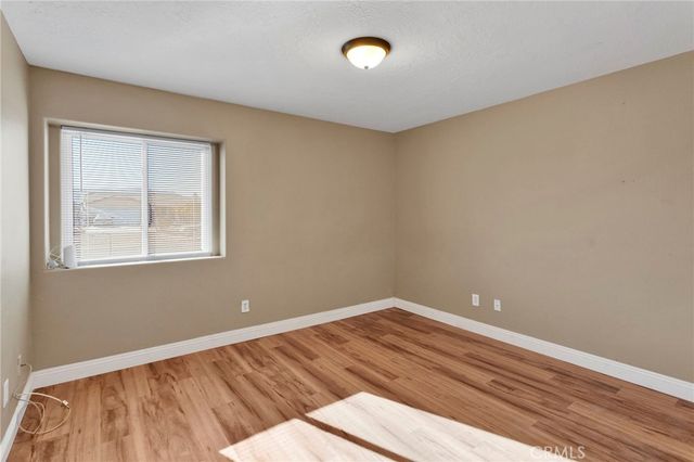 22186 Pahute, Apple Valley, CA 92308