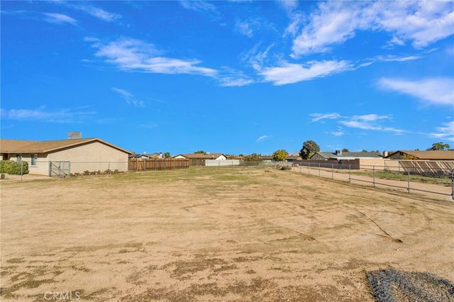 22186 Pahute, Apple Valley, CA 92308