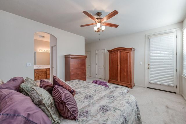 2406 E Marquise Court, Fresno, CA 93720