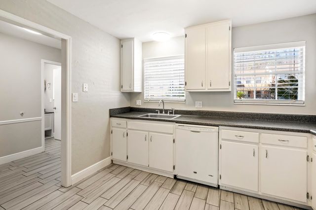 2387 Gregory Drive, Tallahassee, FL 32303