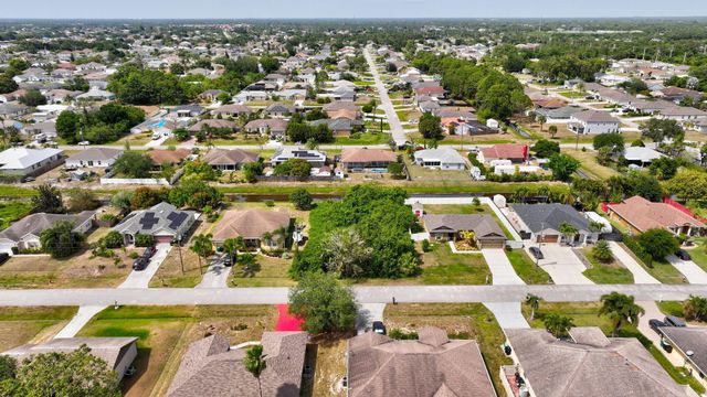 373 SW Millard Drive, Port St Lucie, FL 34953